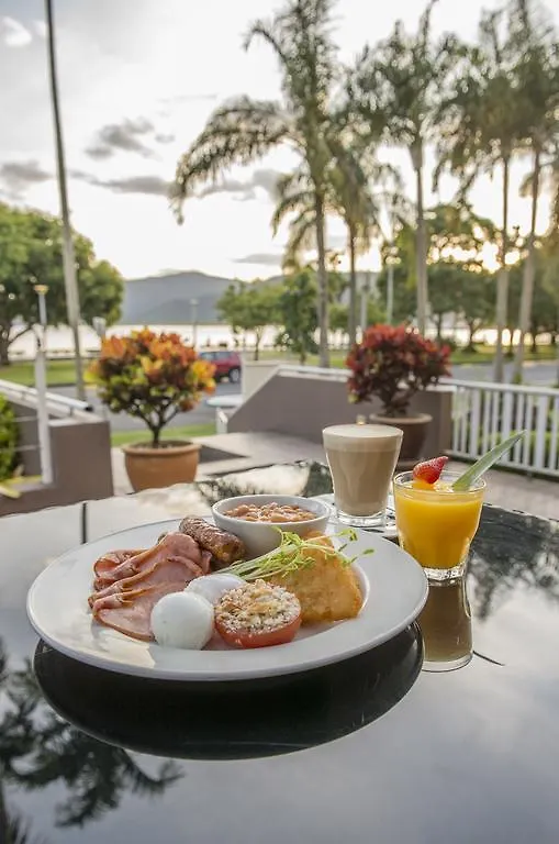 Crystalbrook Riley Hotel Cairns