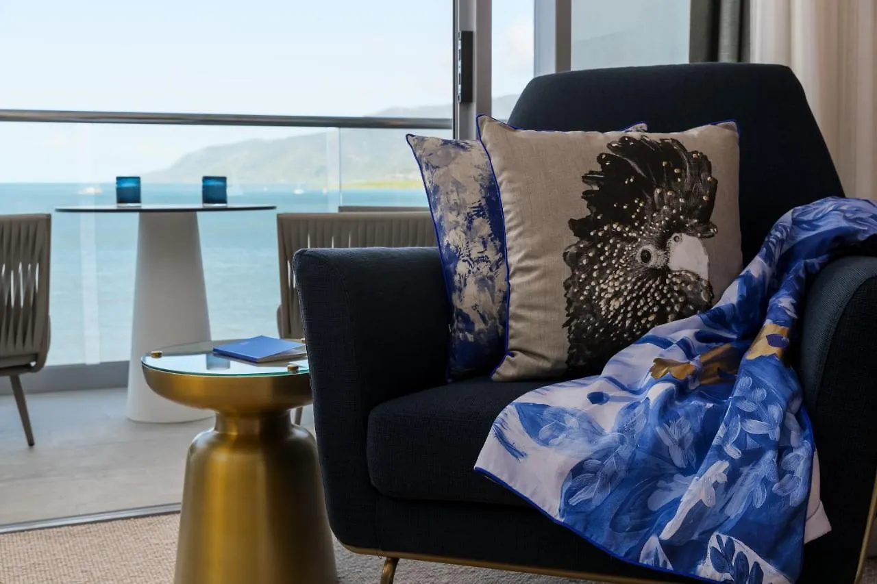 Crystalbrook Riley Hotel Cairns 5*,